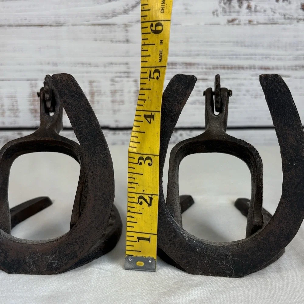 Vtg Horseshoe and Spurs Bookends Cast Iron Heavy Decorative Equestrian Kentucky